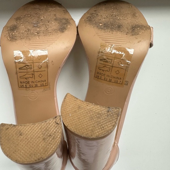 Nude patent evening strappy sandal - Picture 4 of 4